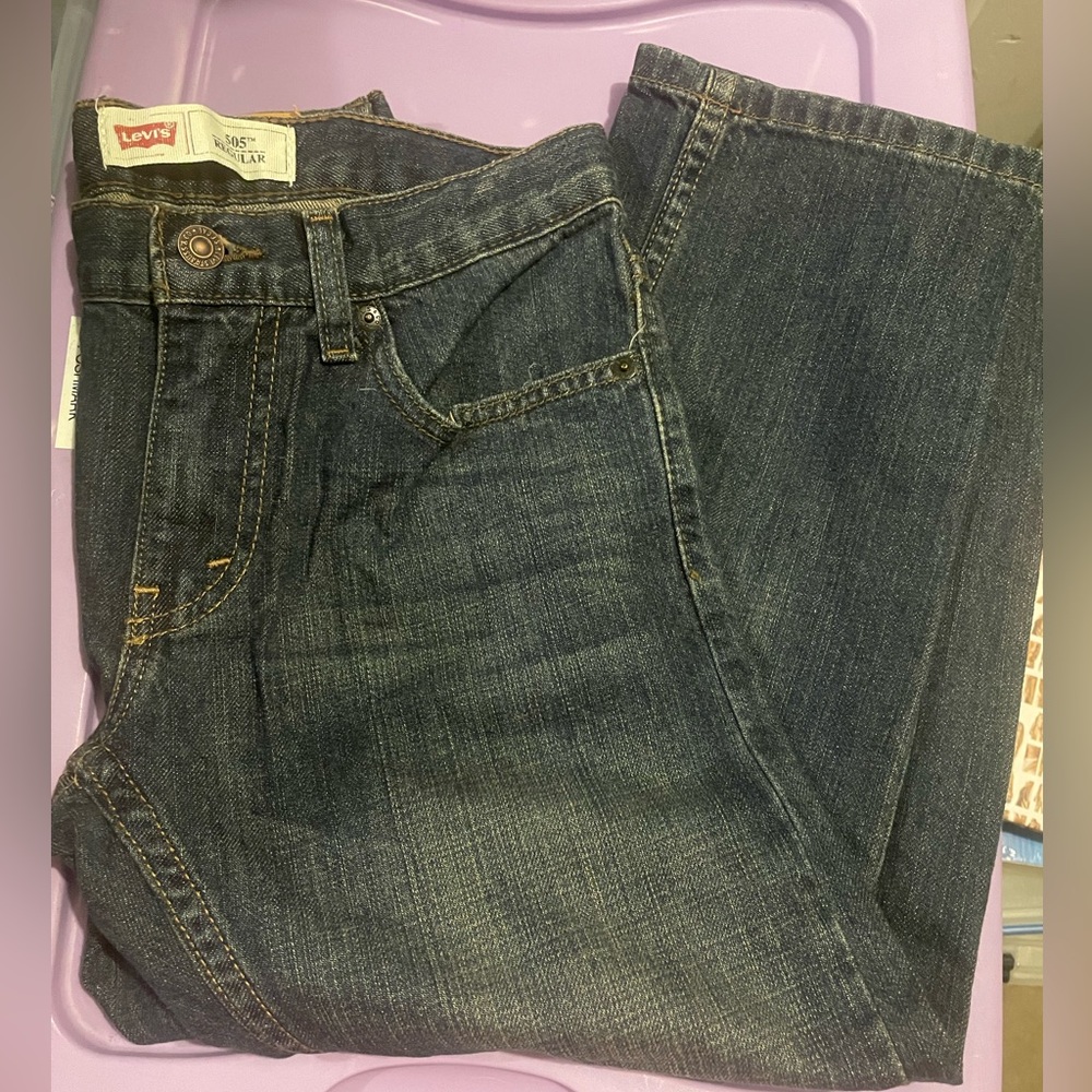 Levi’s Boys 505 size 8 husky 
28x23